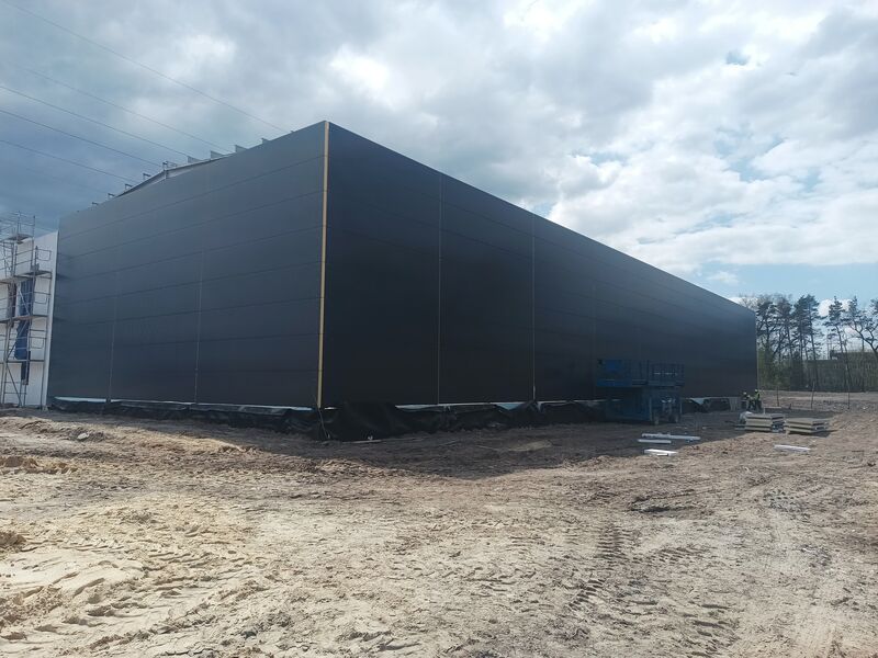 Montaż płyt warstwowych - realizacja 8