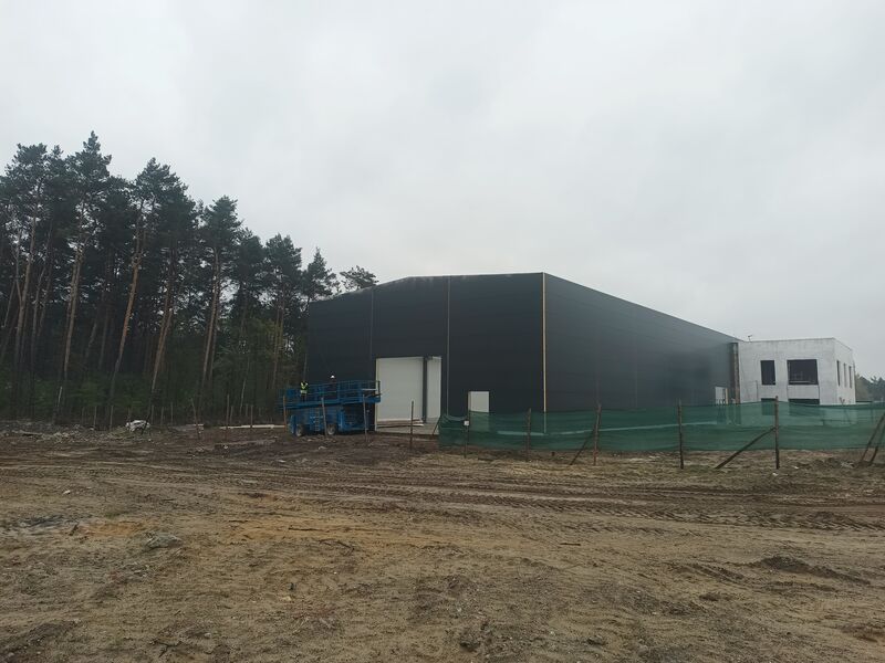 Montaż płyt warstwowych - realizacja 9